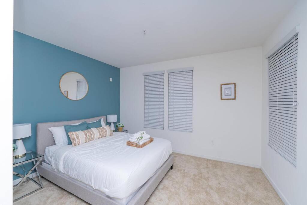 Amazing 2 Bedroom 7 Min From Disneyland W Free Parking Анахайм Экстерьер фото