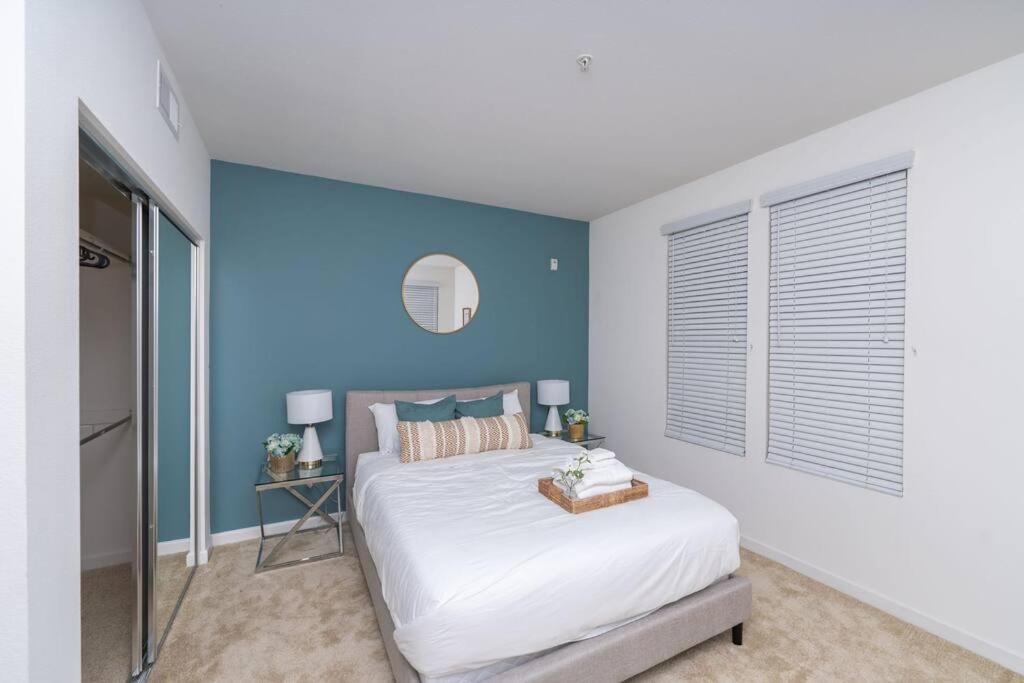 Amazing 2 Bedroom 7 Min From Disneyland W Free Parking Анахайм Экстерьер фото