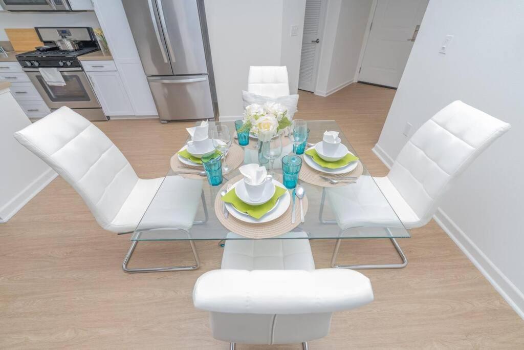 Amazing 2 Bedroom 7 Min From Disneyland W Free Parking Анахайм Экстерьер фото