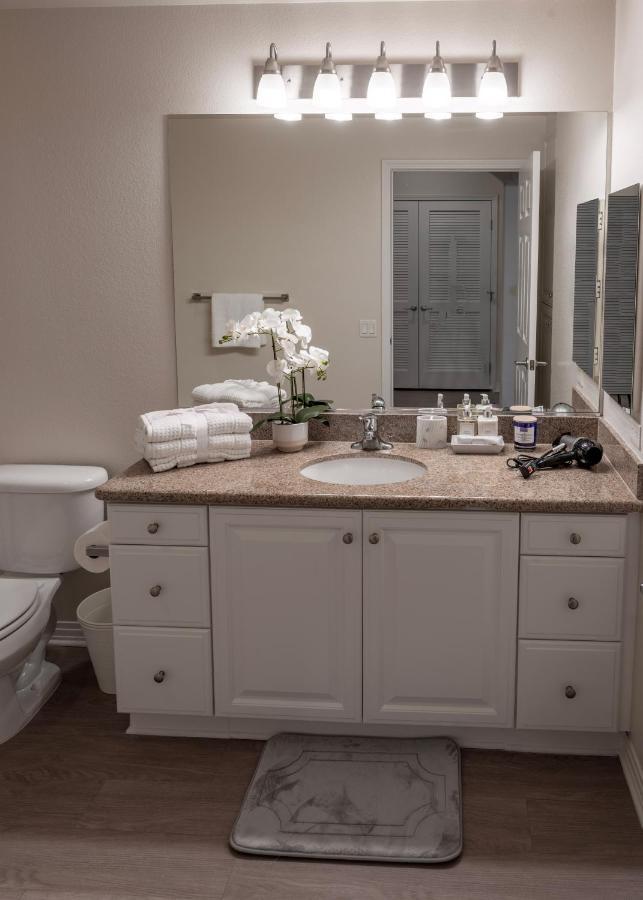 Amazing 2 Bedroom 7 Min From Disneyland W Free Parking Анахайм Экстерьер фото