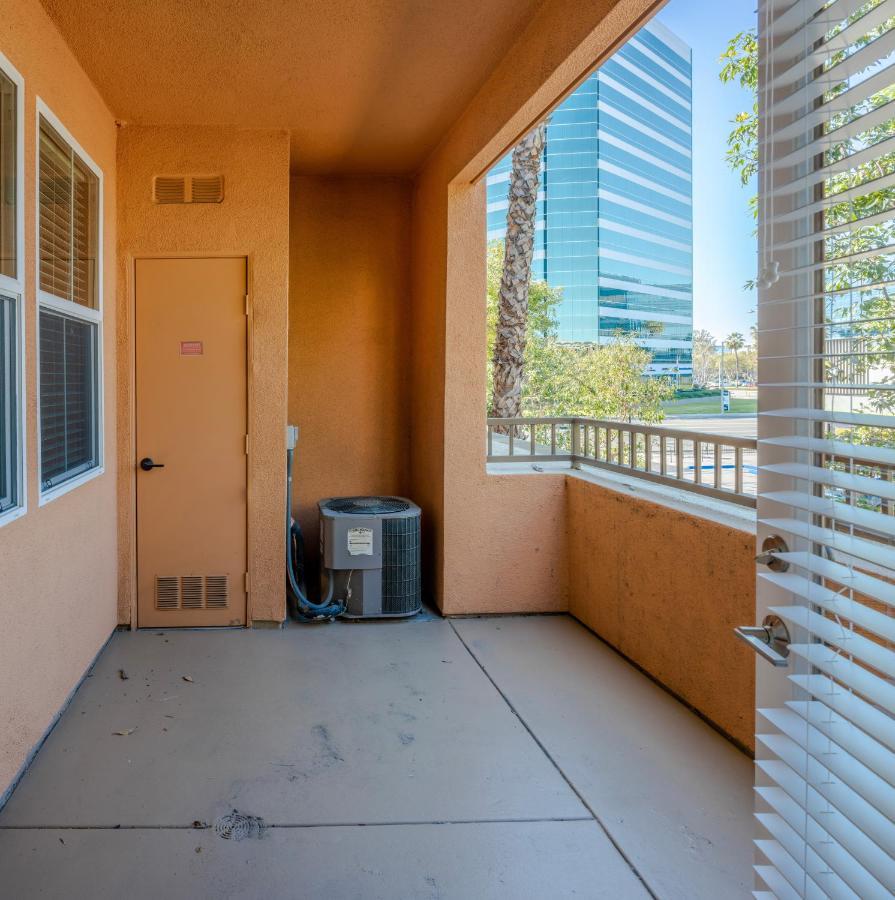 Amazing 2 Bedroom 7 Min From Disneyland W Free Parking Анахайм Экстерьер фото